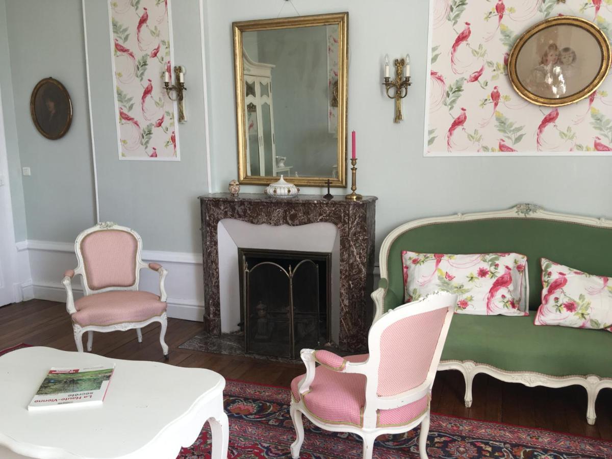 Château de la Chabroulie Isle Extérieur photo